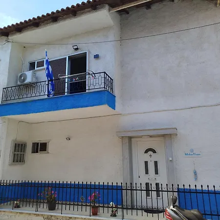 Pensionat Mirkashouse 3*